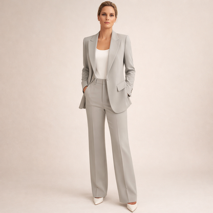 Vanessa | Elegancki komplet garniturowy z rozszerzanymi spodniami